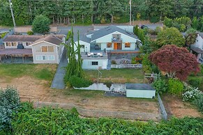 Views Seclusion & Cozy Island Comfort