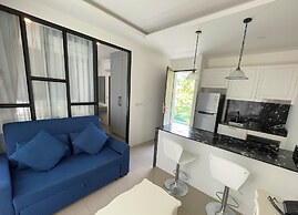 Private apartment at Palmyrah by Lofty