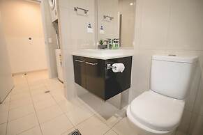 ZEN CENTRAL CBD - 3 Bedroom Apartment