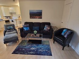 Hood River Suites Apartment Hotel