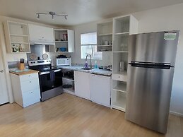 Hood River Suites Apartment Hotel