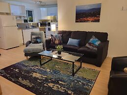 Hood River Suites Apartment Hotel