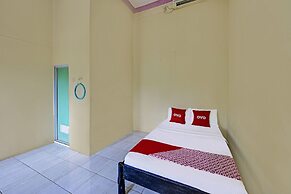 OYO 91877 Mushroom Pondok Ator Syariah Hotel