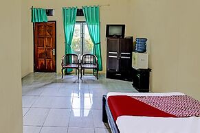 OYO 91877 Mushroom Pondok Ator Syariah Hotel