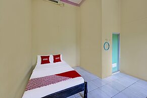 OYO 91877 Mushroom Pondok Ator Syariah Hotel