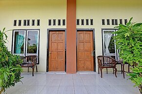 OYO 91877 Mushroom Pondok Ator Syariah Hotel