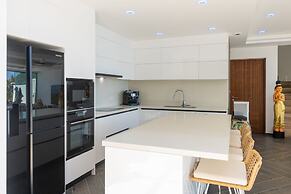 BLUE ELEPHANT Luxury Pool Villa by Blue Mountain Villas