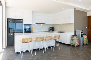 BLUE ELEPHANT Luxury Pool Villa by Blue Mountain Villas