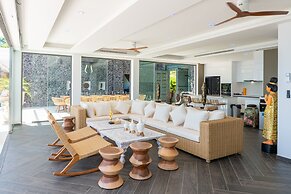 BLUE ELEPHANT Luxury Pool Villa by Blue Mountain Villas