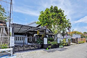 OYO 91868 Nusa Indah Guest House Syariah