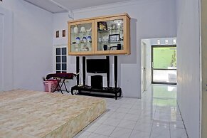 OYO 91868 Nusa Indah Guest House Syariah