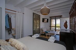 Nur Mykonian Suites