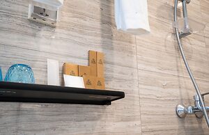 One Park Hotel & Residence