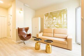 Harinas Central Apartments by Valcambre