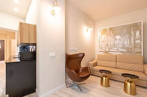 Harinas Central Apartments by Valcambre