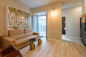 Harinas Central Apartments by Valcambre