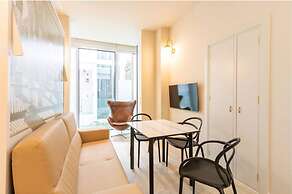 Harinas Central Apartments by Valcambre