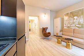 Harinas Central Apartments by Valcambre