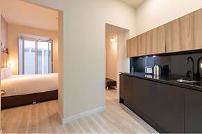 Harinas Central Apartments by Valcambre