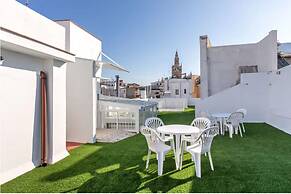 Harinas Central Apartments by Valcambre