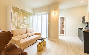 Harinas Central Apartments by Valcambre