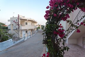 Amaryllis Front Beach Hotel