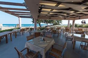 Amaryllis Front Beach Hotel