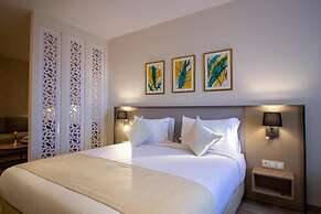 Golden Tulip Opera Alger