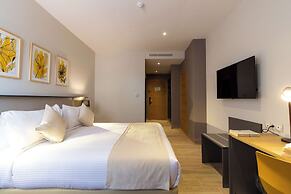 Golden Tulip Opera Alger