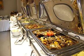 Golden Tulip Opera Alger