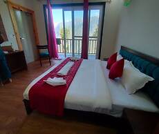 Satopanth The Auli Resort