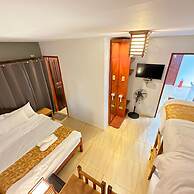 Earl De Princesa Hotel