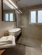 Akali apartment Airport by Airstay