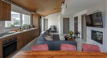 Akali apartment Airport by Airstay