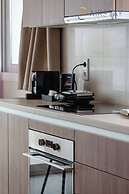 Akali apartment Airport by Airstay