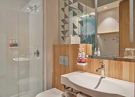 Alt Hotel Calgary University District