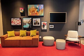 Alt Hotel Calgary University District