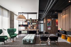 Alt Hotel Calgary University District