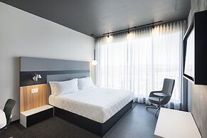 Alt Hotel Calgary University District