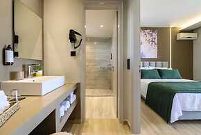 Nicolas Grand Suites - Adults Only