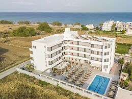 Nicolas Grand Suites - Adults Only