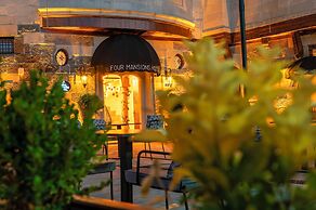 Four Mansions Hotel
