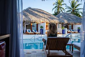 MKNI Hotel - Ikaika Makani Experience