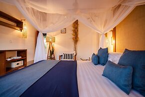 MKNI Hotel - Ikaika Makani Experience