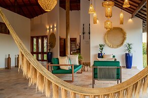 MKNI Hotel - Ikaika Makani Experience