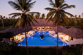 MKNI Hotel - Ikaika Makani Experience