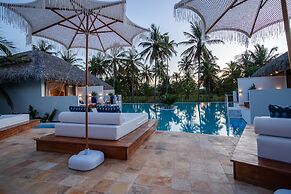 MKNI Hotel - Ikaika Makani Experience