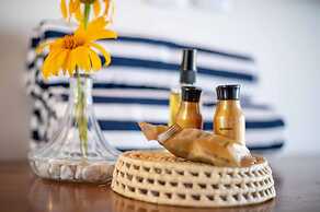 MKNI Hotel - Ikaika Makani Experience