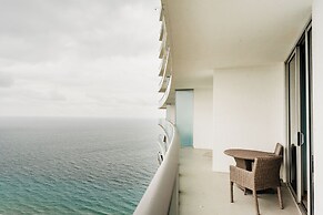 Hollywood Beach Condos