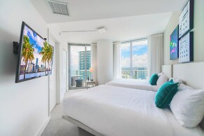 Hollywood Beach Condos